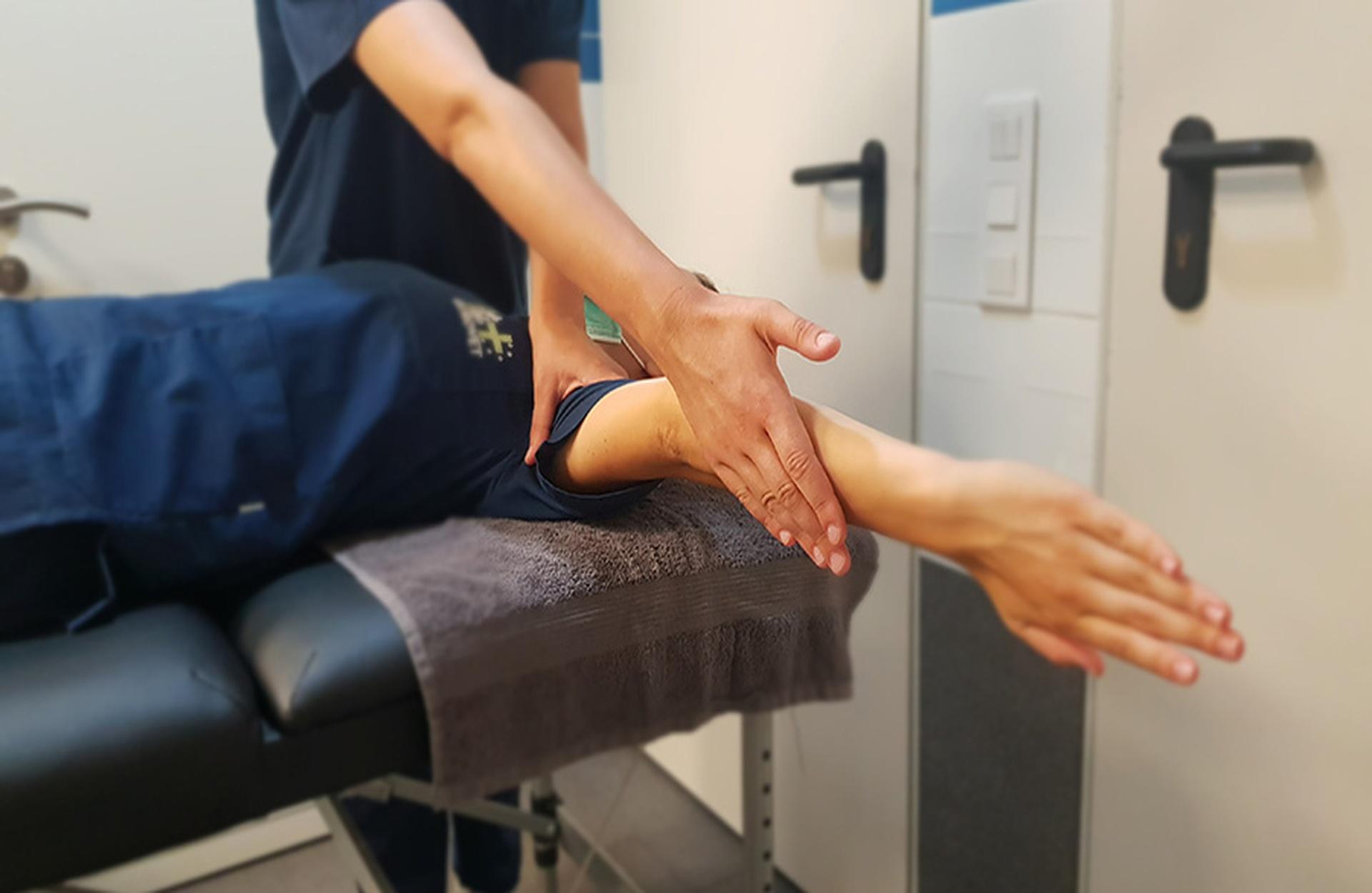 Kinesiomed, terapia de desbloqueo emocional con kinesiología en Torreblanca.